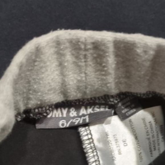 👛10/20$ 2 Pieces 6-9m - Picture 2 of 5